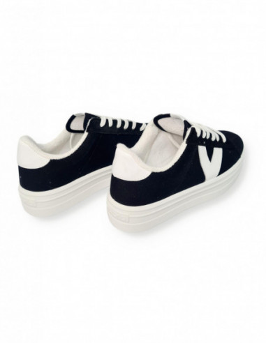 Victoria deportivo niña 092125