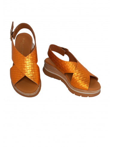 Paula Urban 24-651