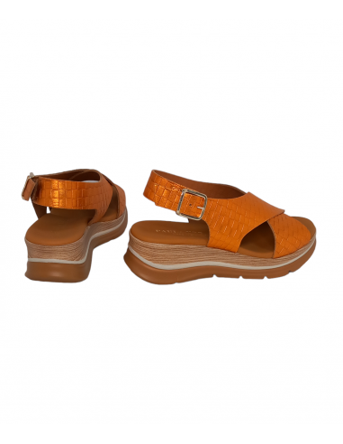 Paula Urban 24-651