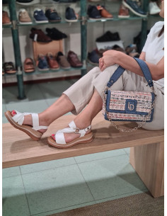 Paula Urban 24-656