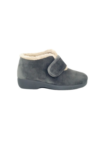 Garzón zapatilla de casa 3895.247