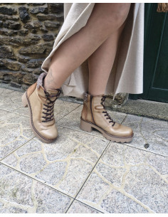 DESIREE Botín TOY 3