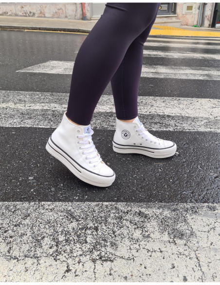 Victoria deportivo piel 061107