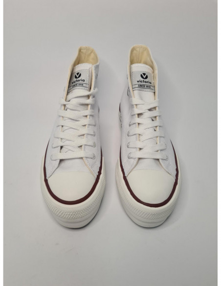 Victoria lona 061101