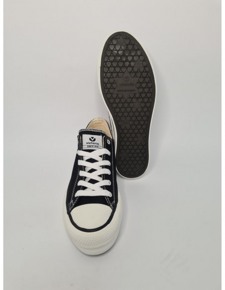 Victoria lona 061100