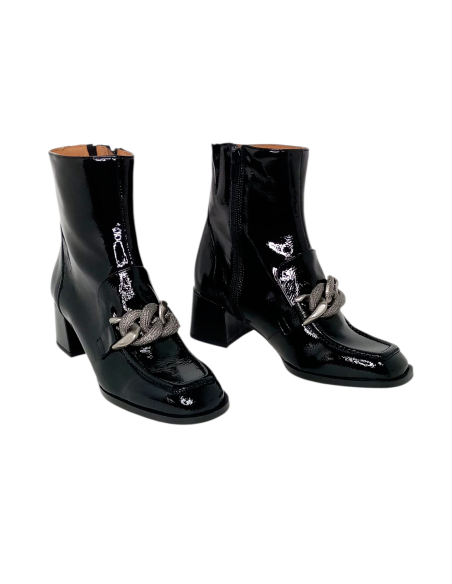 Salonissimos botín ABRIL