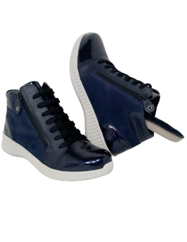 Suave by Leyland botín 3304