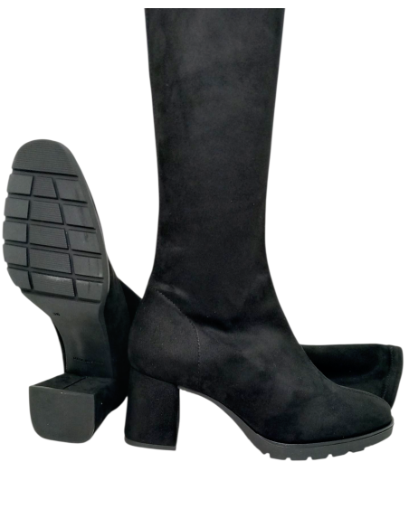 Daniela Vega Bota 1882F