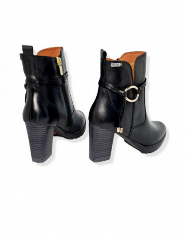 Pikolinos botín W7M-8542