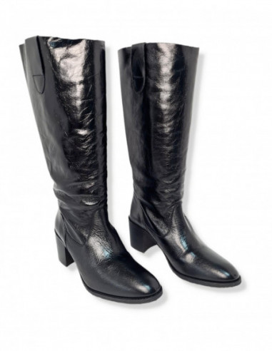 Bryan bota VALENTINA