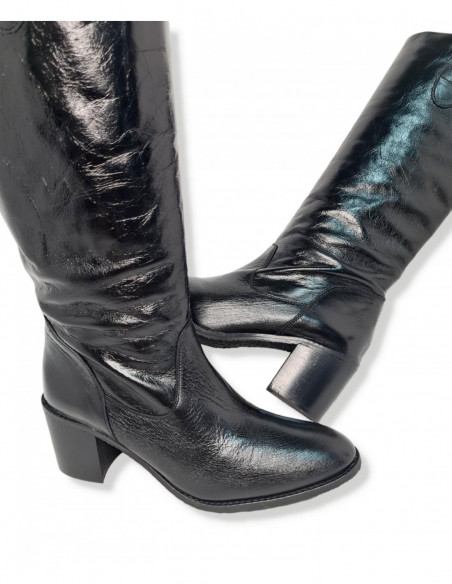 Bryan bota VALENTINA