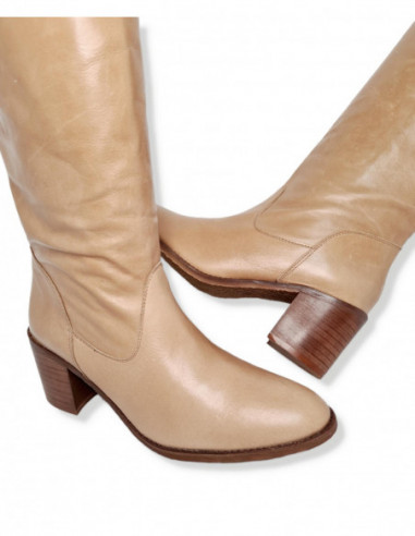 Bryan bota VALENTINA